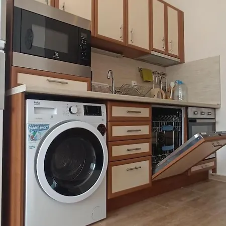 Private Apartment, Baba Tonka St *